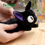 Peluche cojín Jiji – Nicky, la aprendiz de bruja - Imagen 3