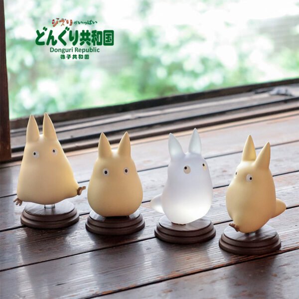 橡子共和国官方店 宫崎骏动漫周边 龙猫造型手掌公仔摆饰 吉卜力